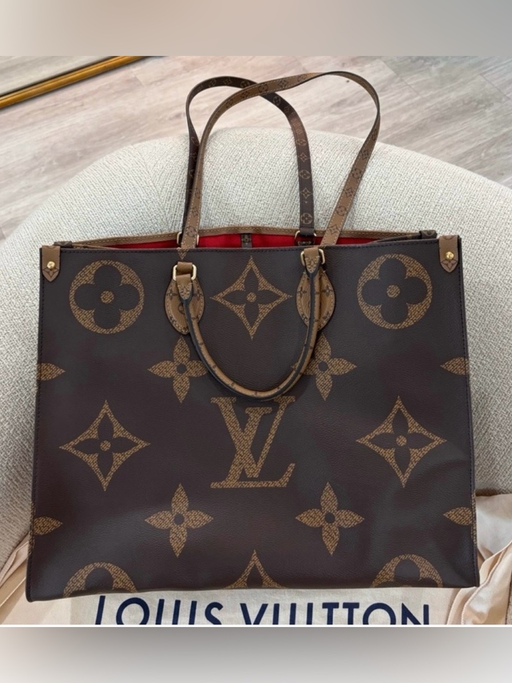 Authentic Louis Vuitton ONTHEGO GM monogram tote $3550 MSRP